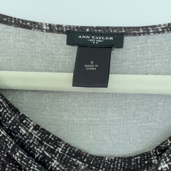 Ann Taylor cowl neck dress rayon/spandex size 6 - Picture 6 of 7